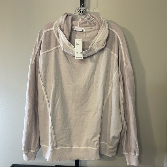 Urban Outfitters Light Grey Cowl Neck Sweatshirt - Picture 3 of 8